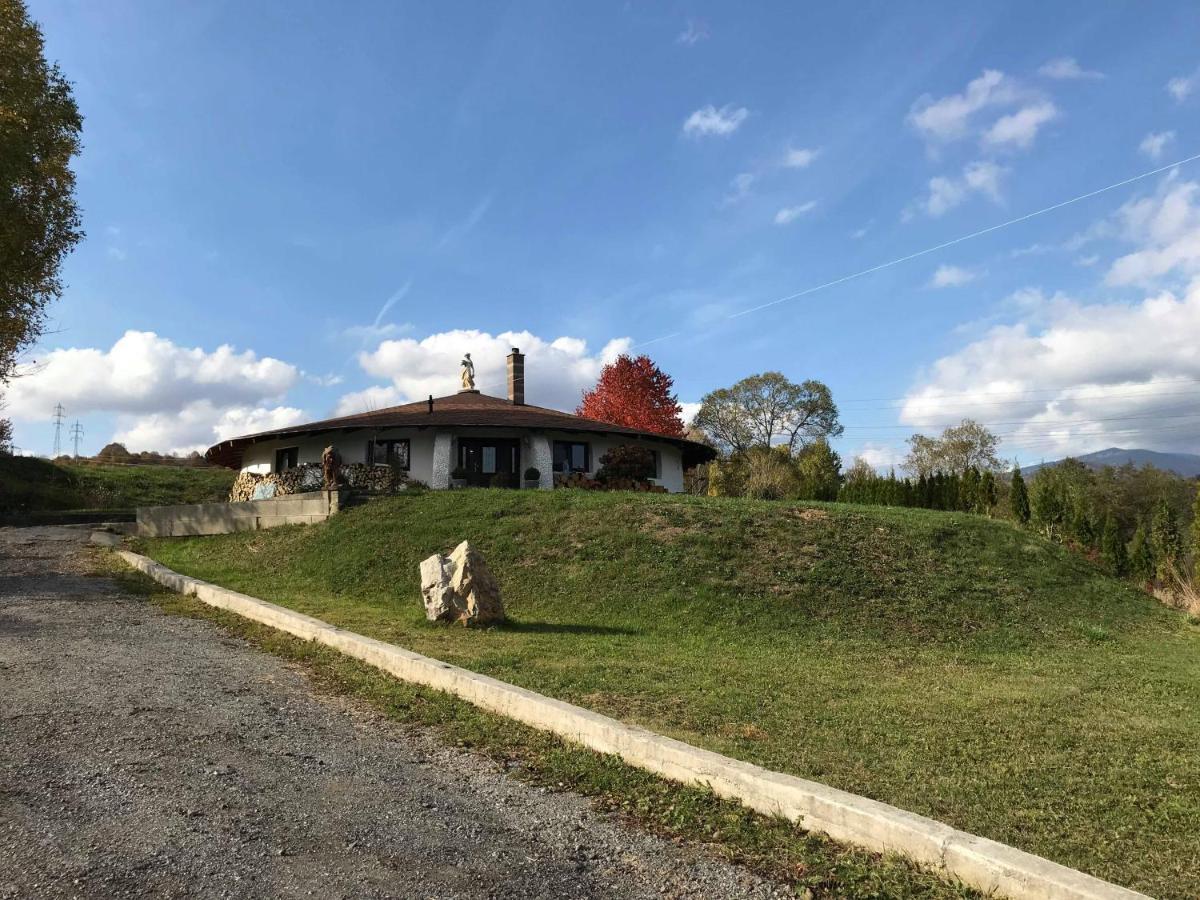 Dovolenkovy Dom Dubak Villa Lopér Kültér fotó