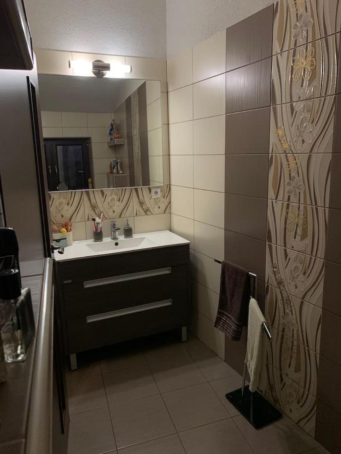 Dovolenkovy Dom Dubak Villa Lopér Kültér fotó